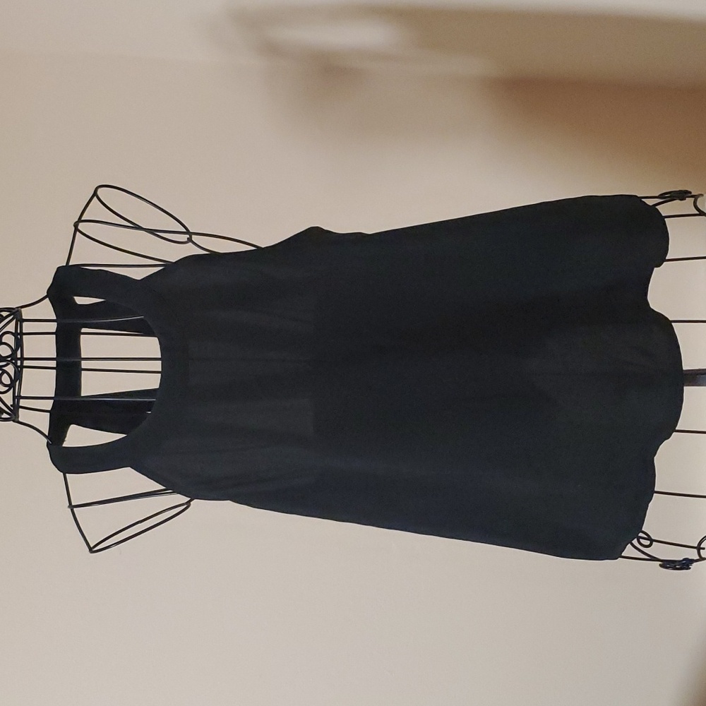 Forever 21 black dressy tank size S